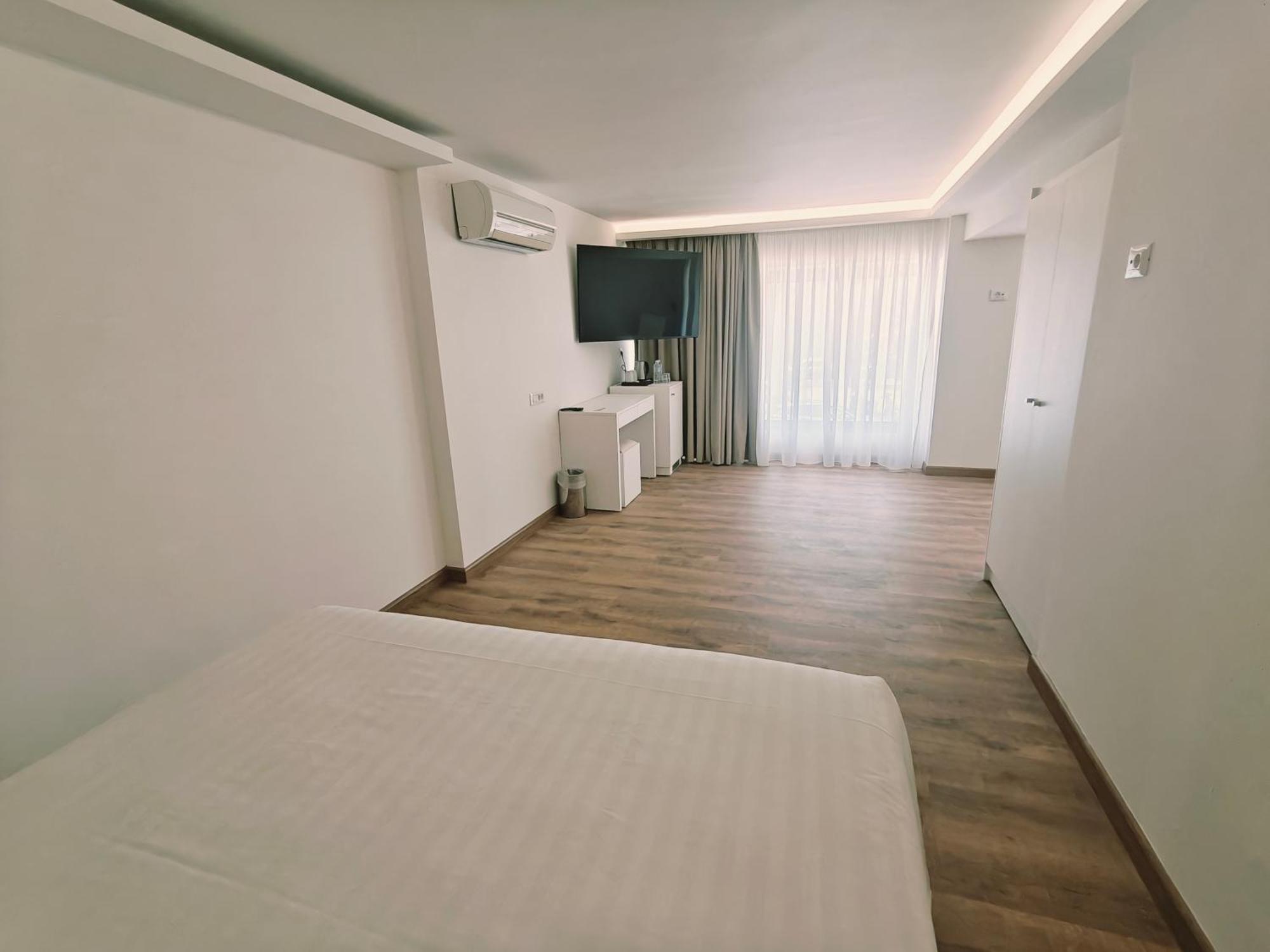 Ibiscus Hotel Rhodes City Ngoại thất bức ảnh