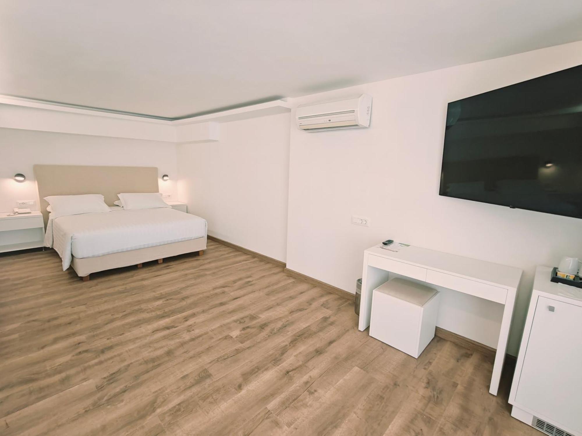 Ibiscus Hotel Rhodes City Ngoại thất bức ảnh