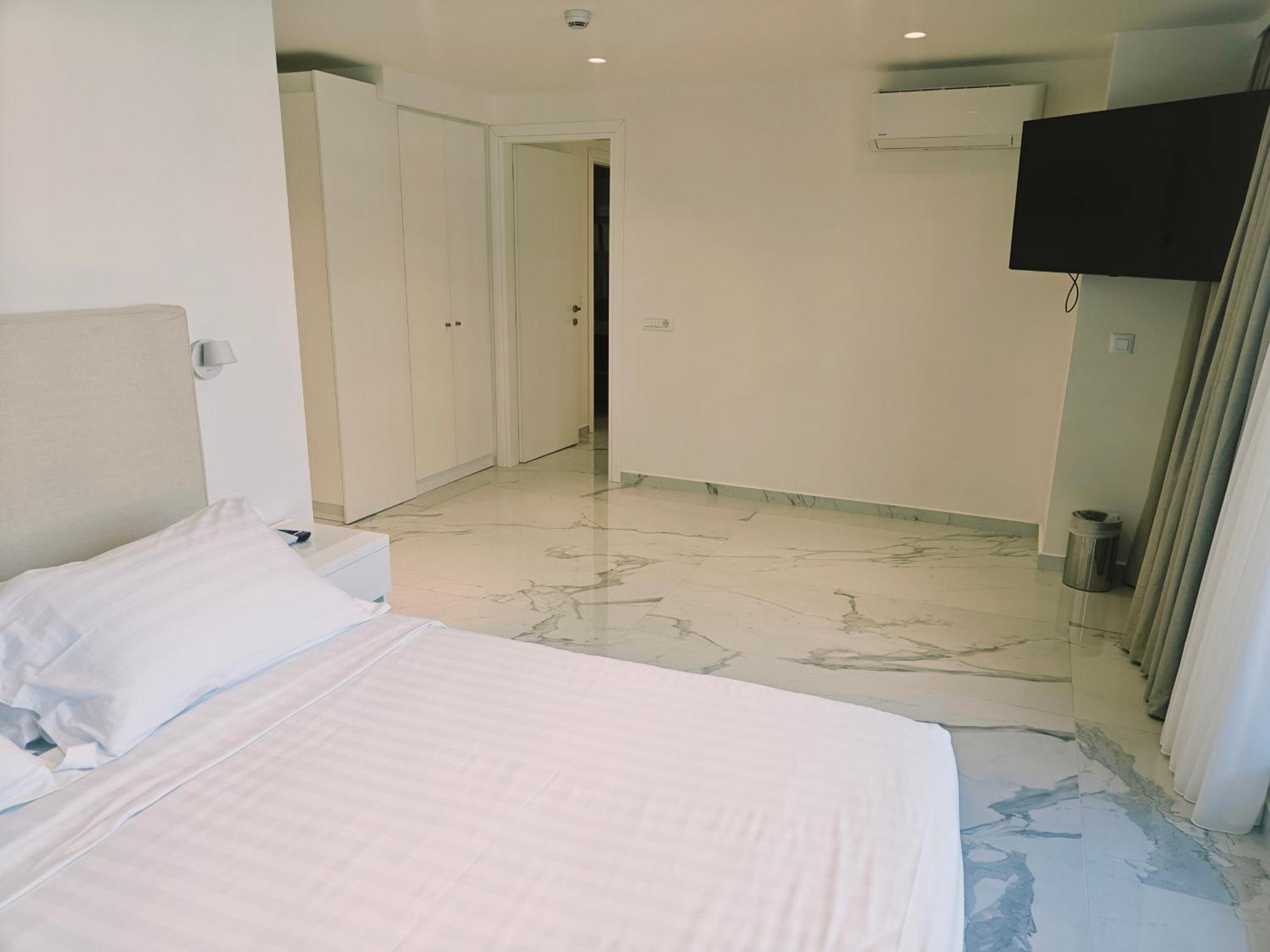 Ibiscus Hotel Rhodes City Ngoại thất bức ảnh