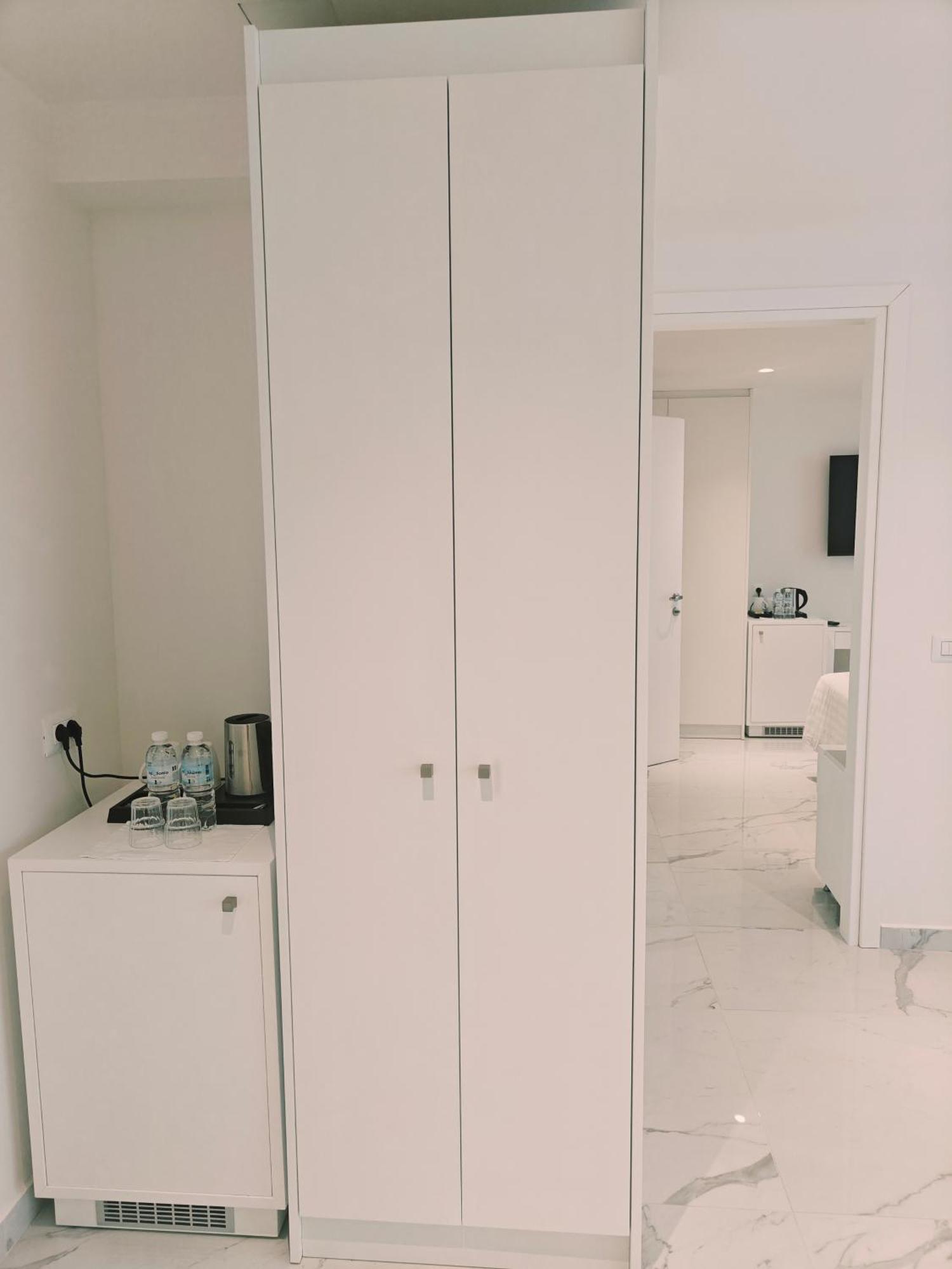 Ibiscus Hotel Rhodes City Ngoại thất bức ảnh